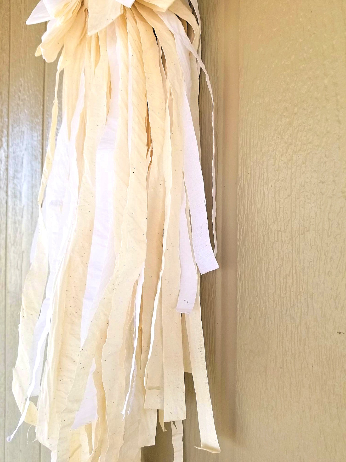 White Cream Rag Bow