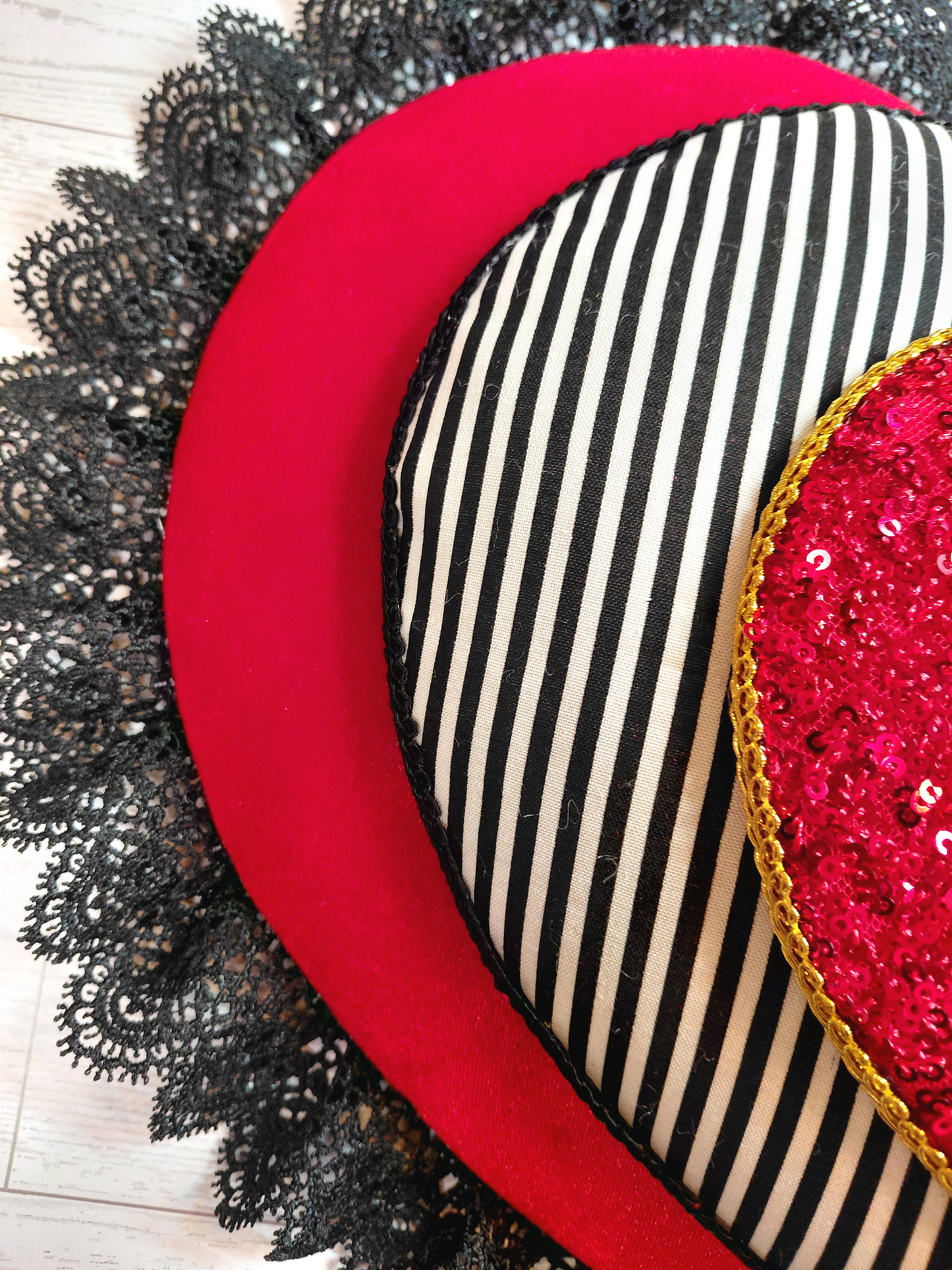 Red Black Velvet Striped 3D Valentine Wreath Attachment