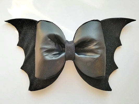 Pinched Bat Bow Wired Fabric Bow