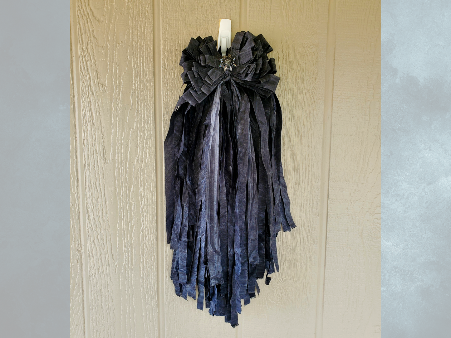 Black Rag Bow