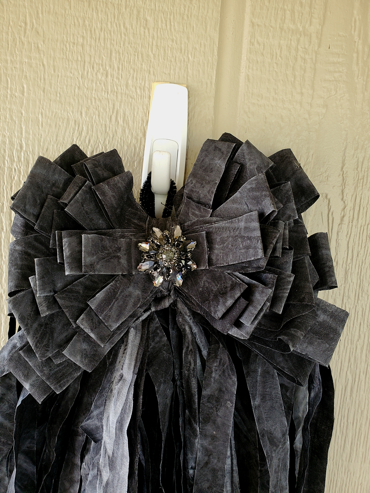 Black Rag Bow