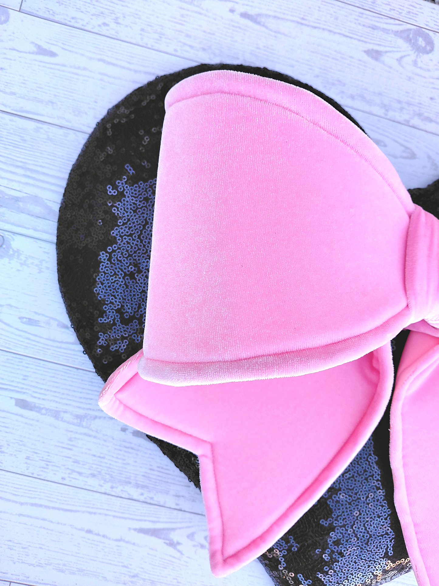 Black Sequin Bow Heart Wreath Attacment