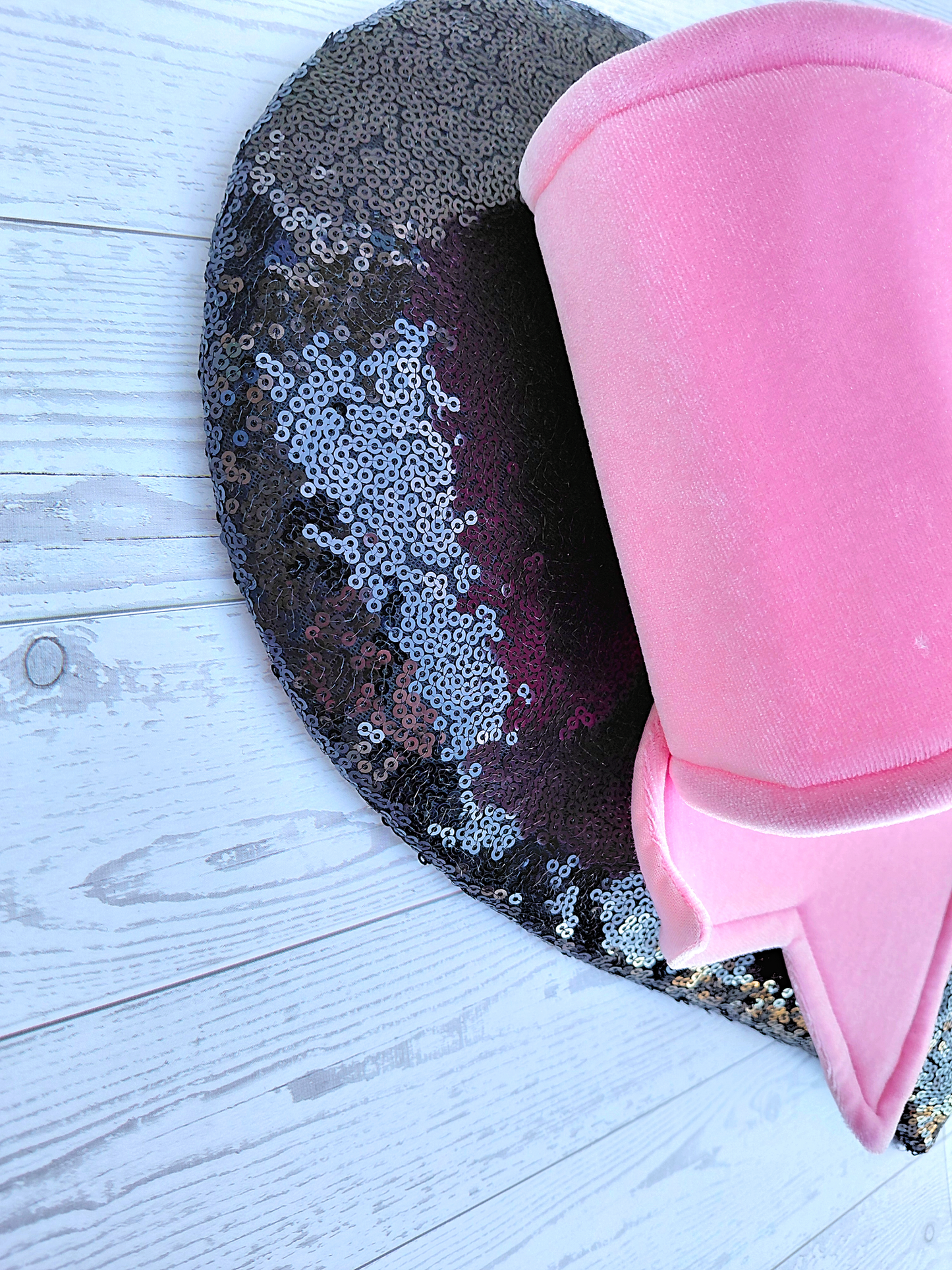 Black Sequin Bow Heart Wreath Attacment