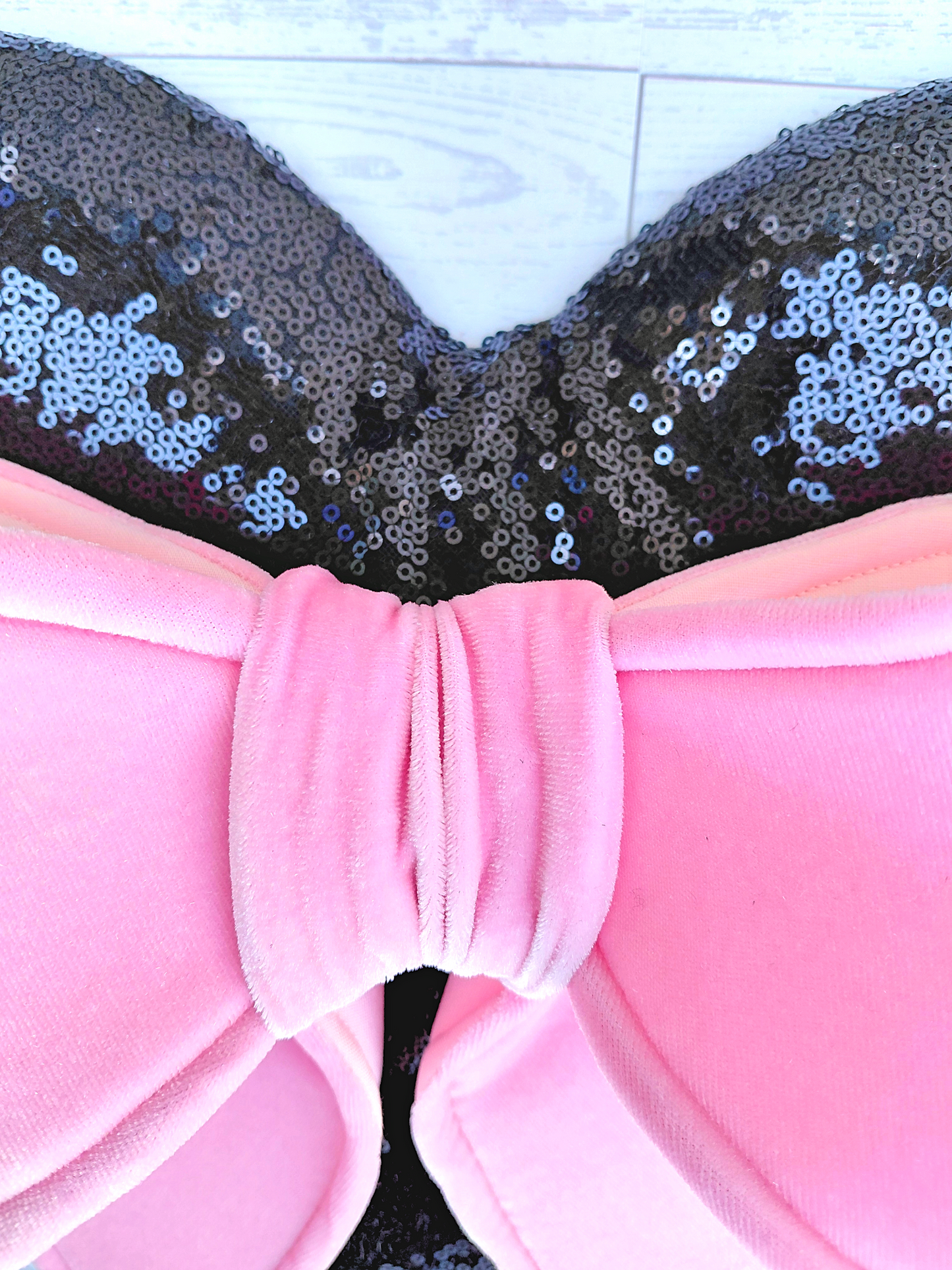 Black Sequin Bow Heart Wreath Attacment