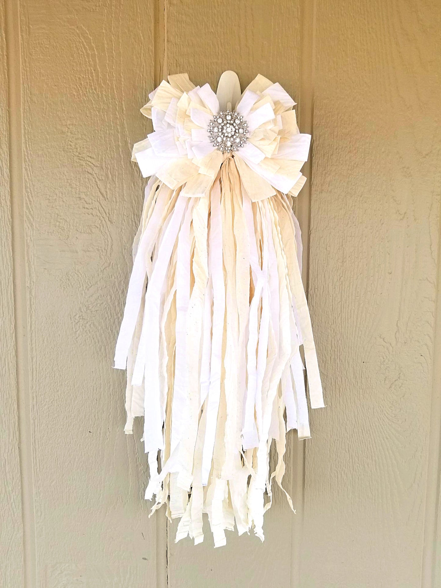 White Cream Rag Bow