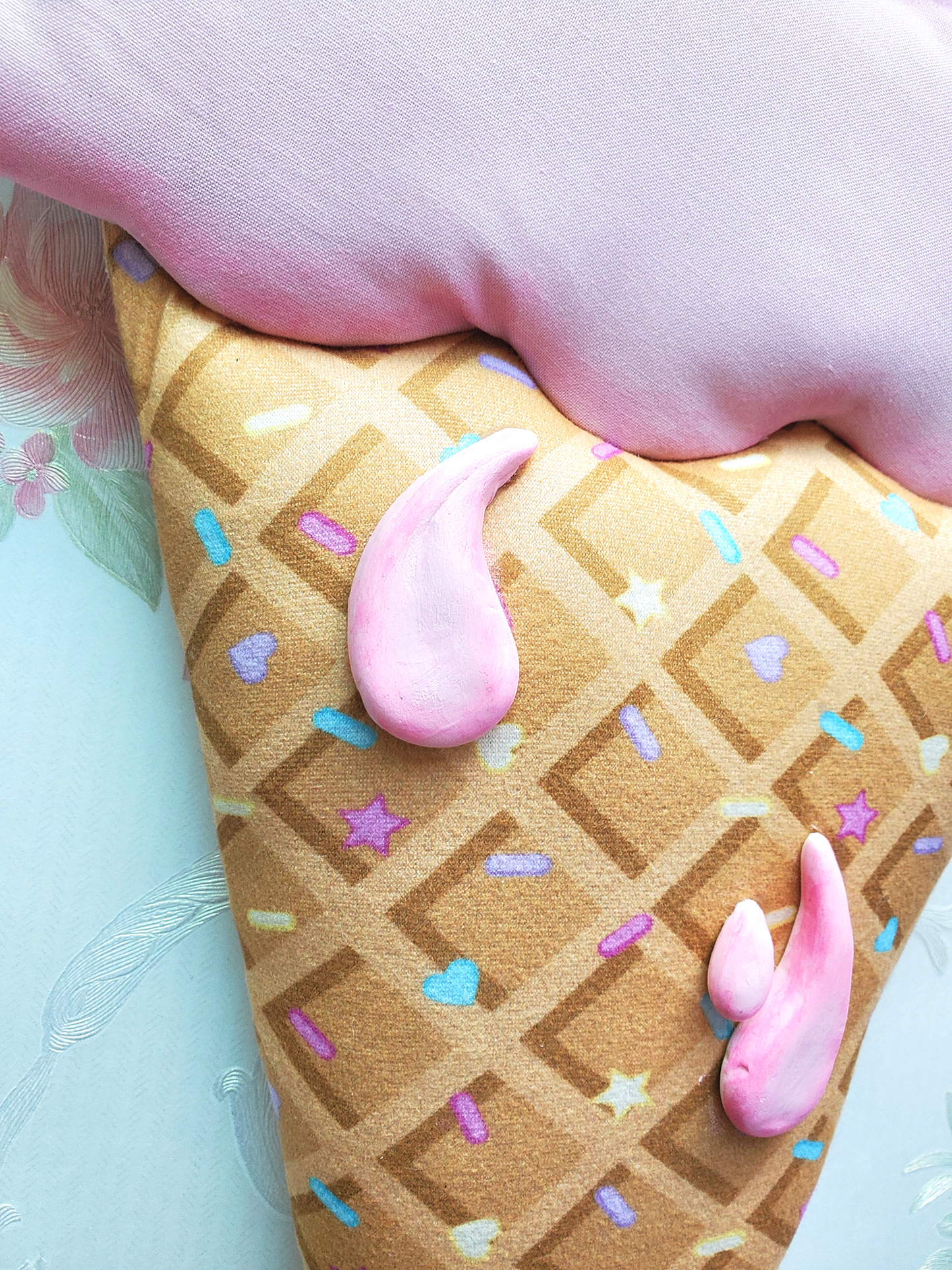 Large Ice Cream Cone Attachment