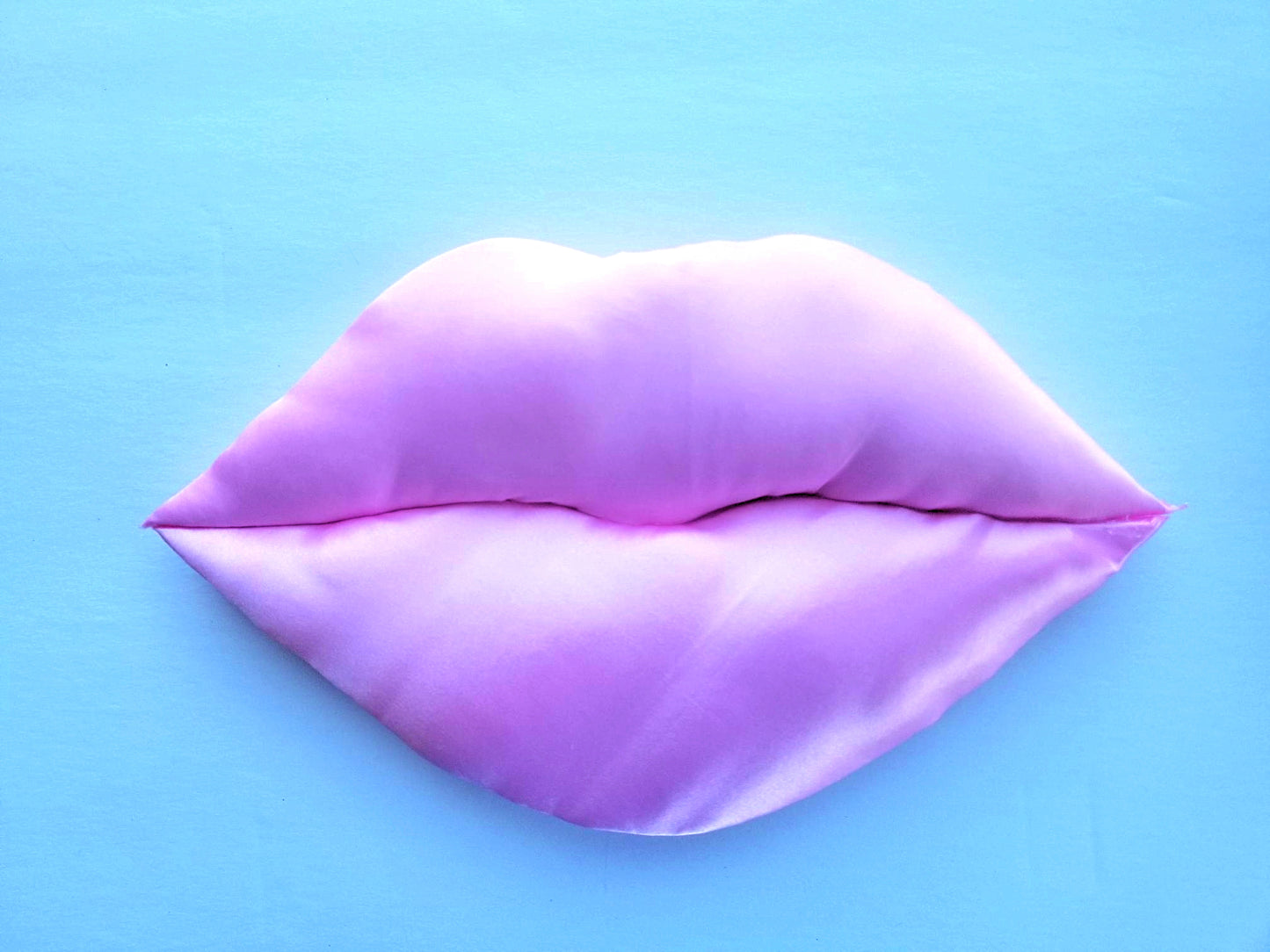 Satin Mini Lips Wreath Attacments