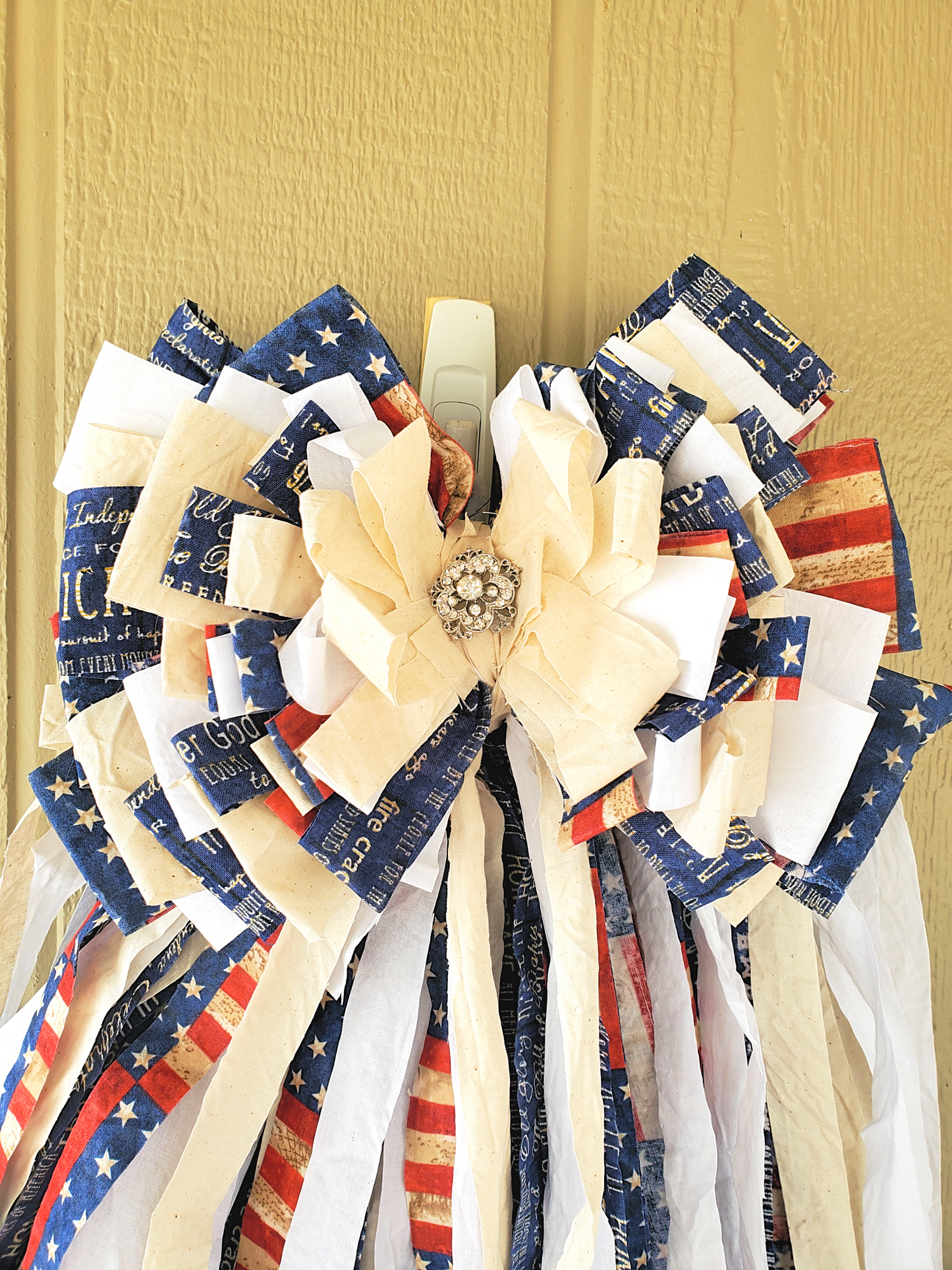 Patriotic Rag Bow