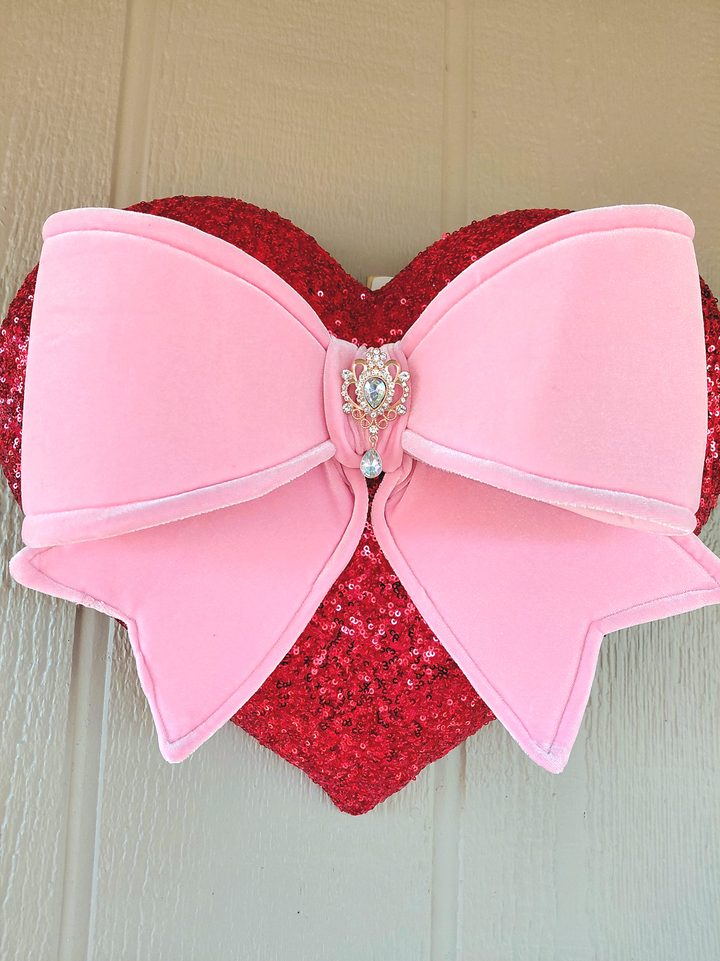 Red Sequin Heart Wreath Attachment