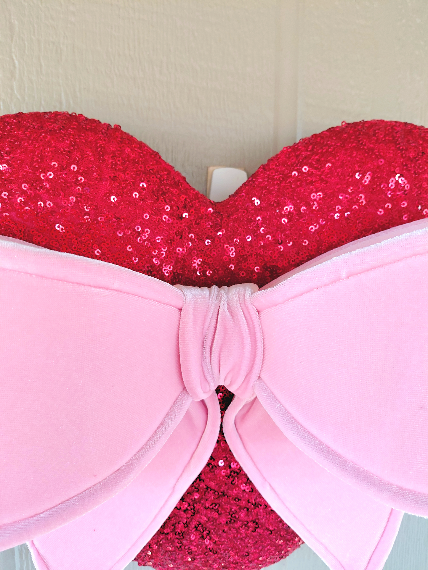 Red Sequin Heart Wreath Attachment