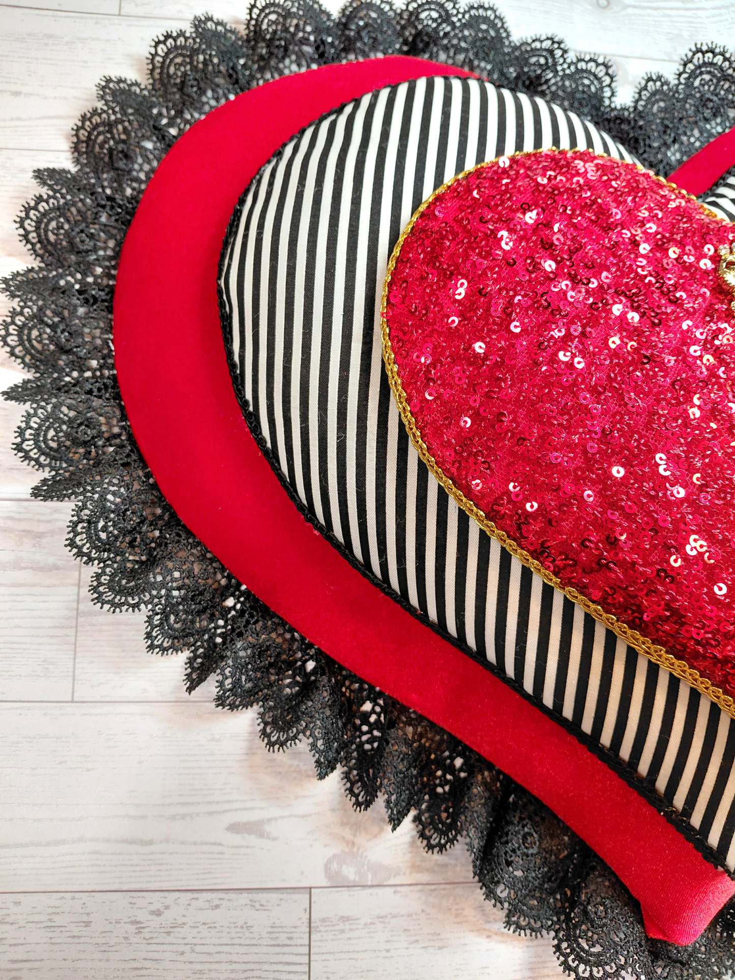 Red Black Velvet Striped 3D Valentine Wreath Attachment