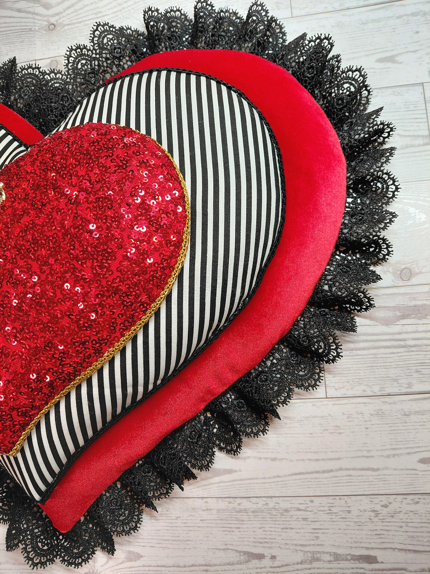 Red Black Velvet Striped 3D Valentine Wreath Attachment