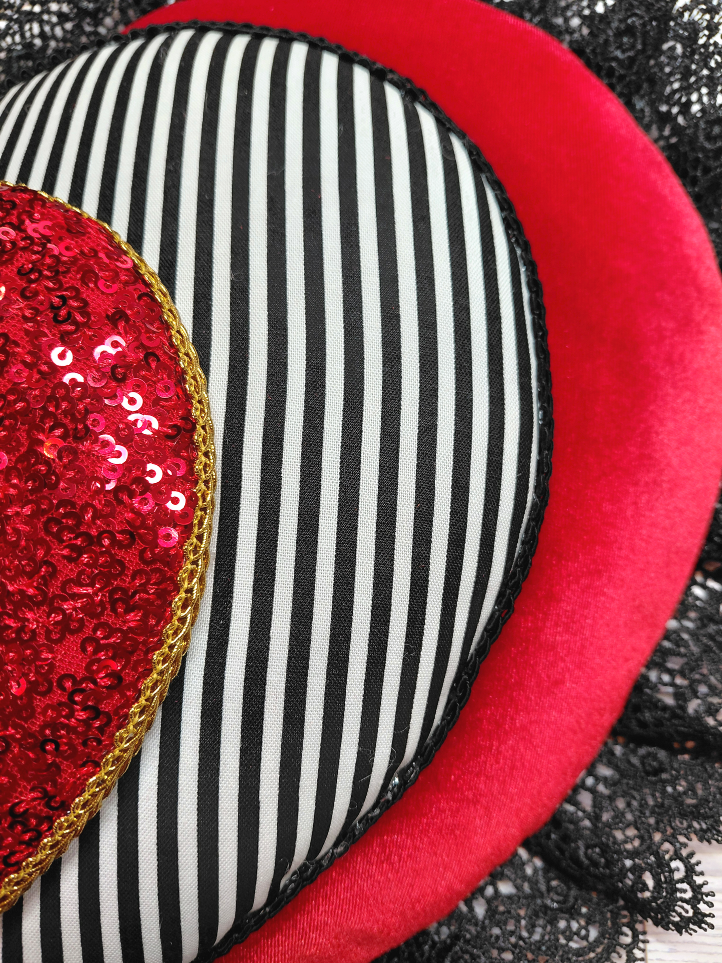 Red Black Velvet Striped 3D Valentine Wreath Attachment