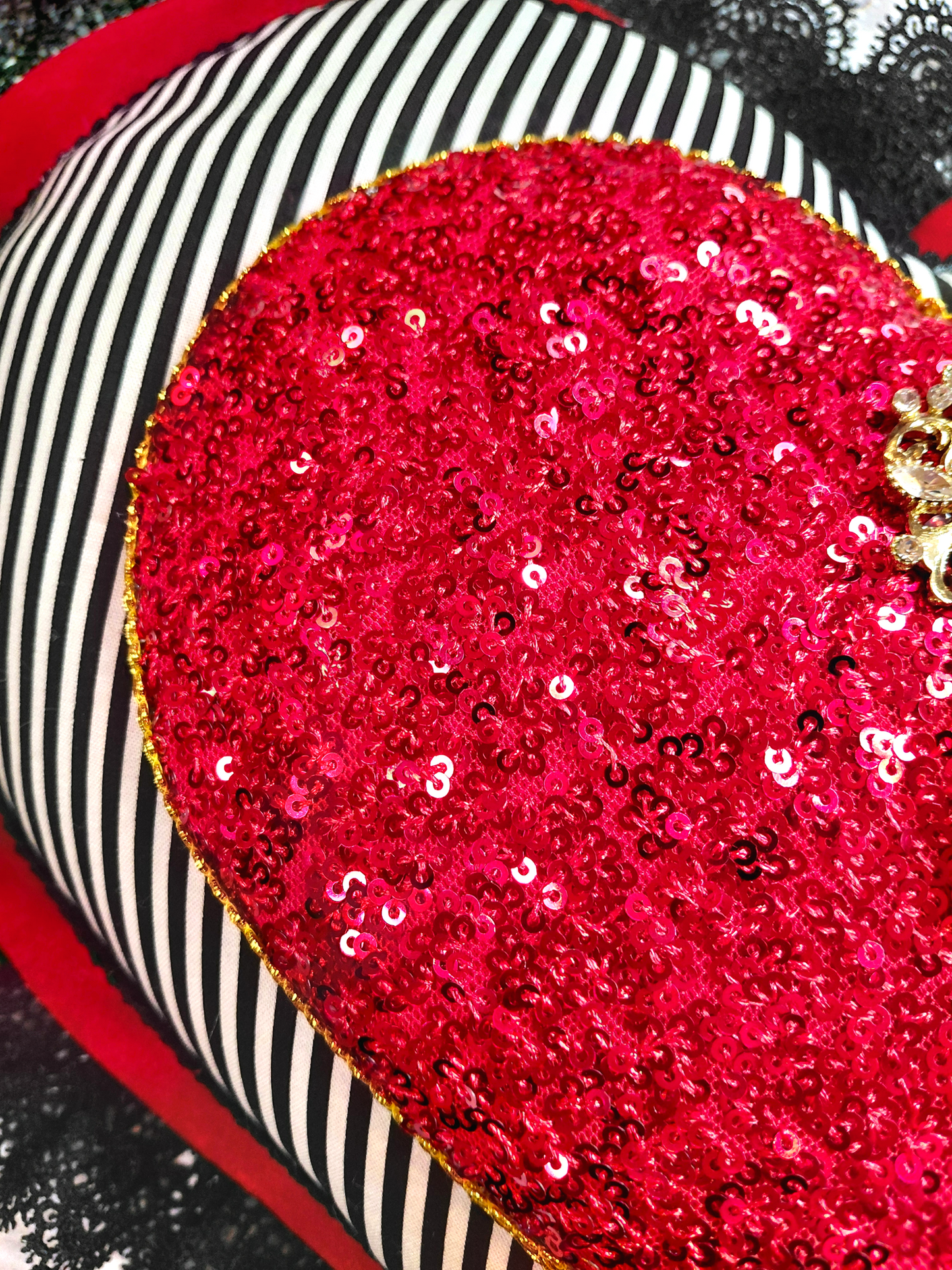 Red Black Velvet Striped 3D Valentine Wreath Attachment