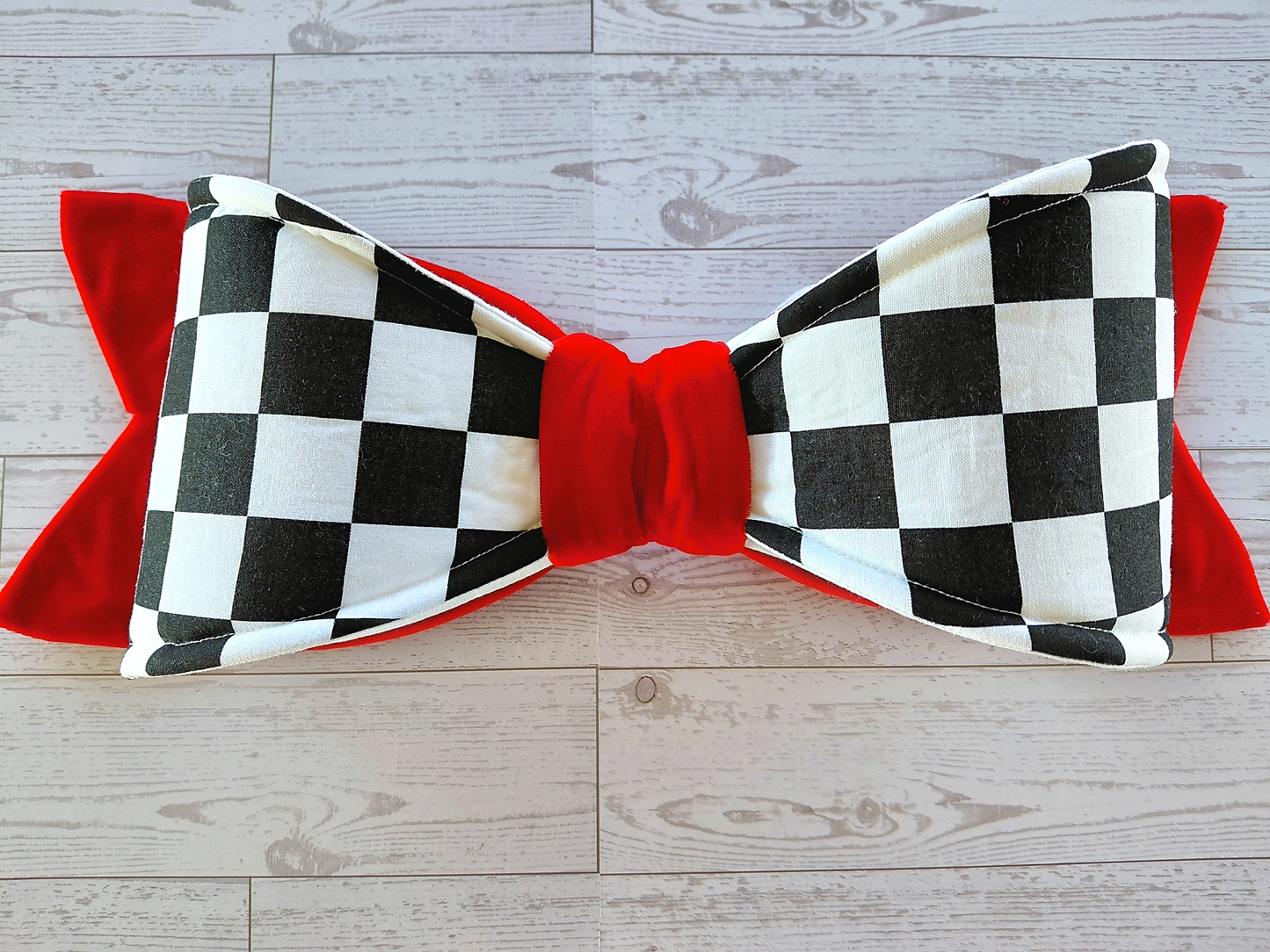 Red Velvet Checkered Wired Fabric Bow