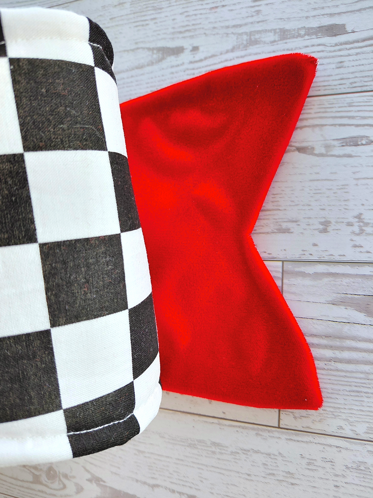 Red Velvet Checkered Wired Fabric Bow