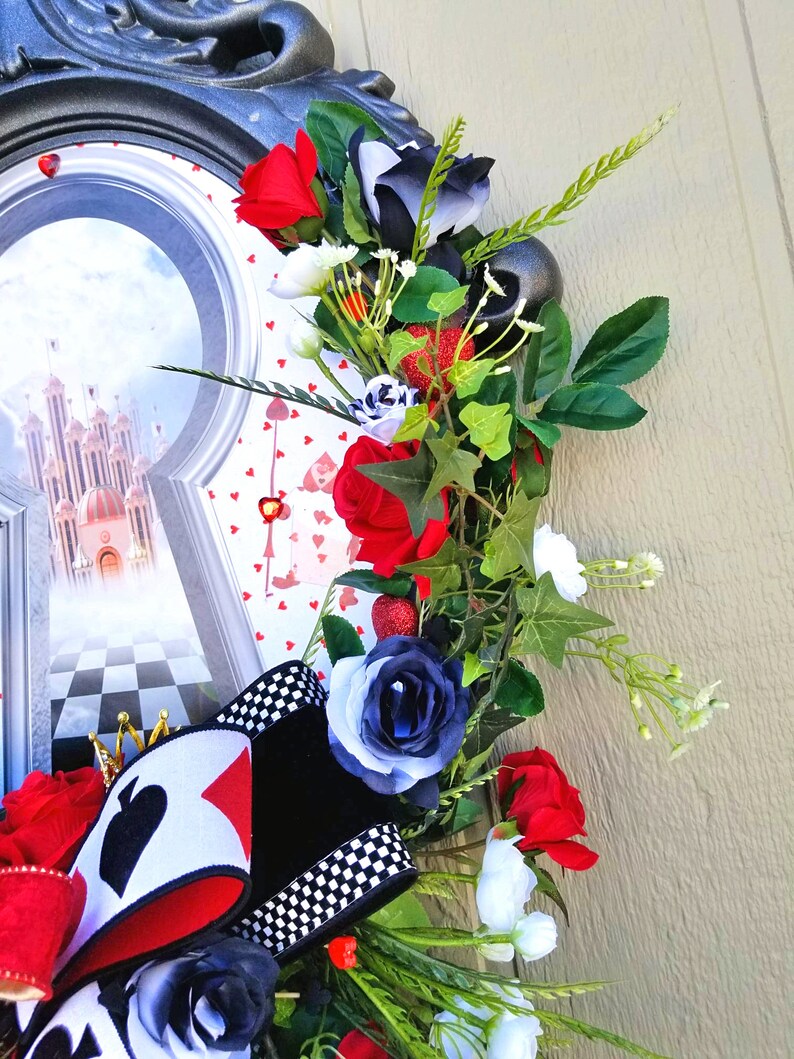 Wonderland Looking Glass Floral Wall Decor