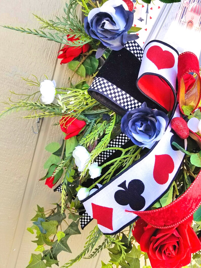 Wonderland Looking Glass Floral Wall Decor
